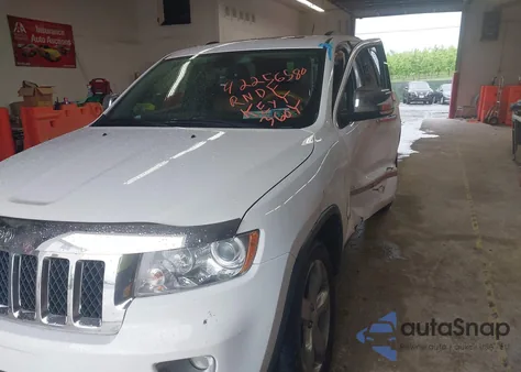 2013 Jeep Grand Cherokee Overland z USA, uszkodzony, nr VIN 1C4RJFCT4DC620755